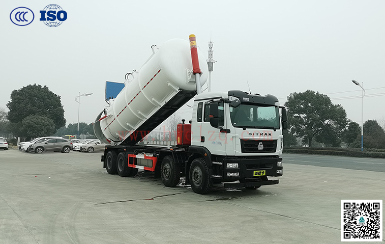 重汽汕德卡24方罐式污泥運輸車