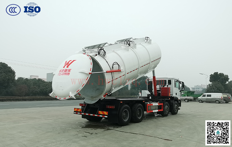重汽汕德卡24方罐式污泥運輸車