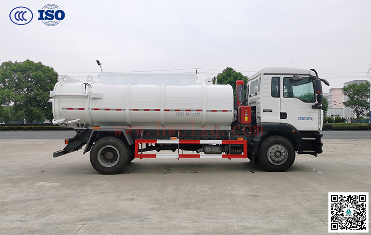 重汽汕德卡12方污泥運輸車