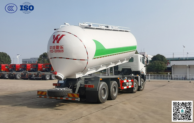 重汽32方泥漿運輸車